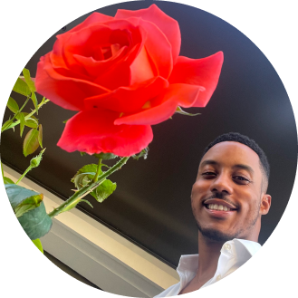 Tobias Alexander Rose, founder of Alexander Rose Estates